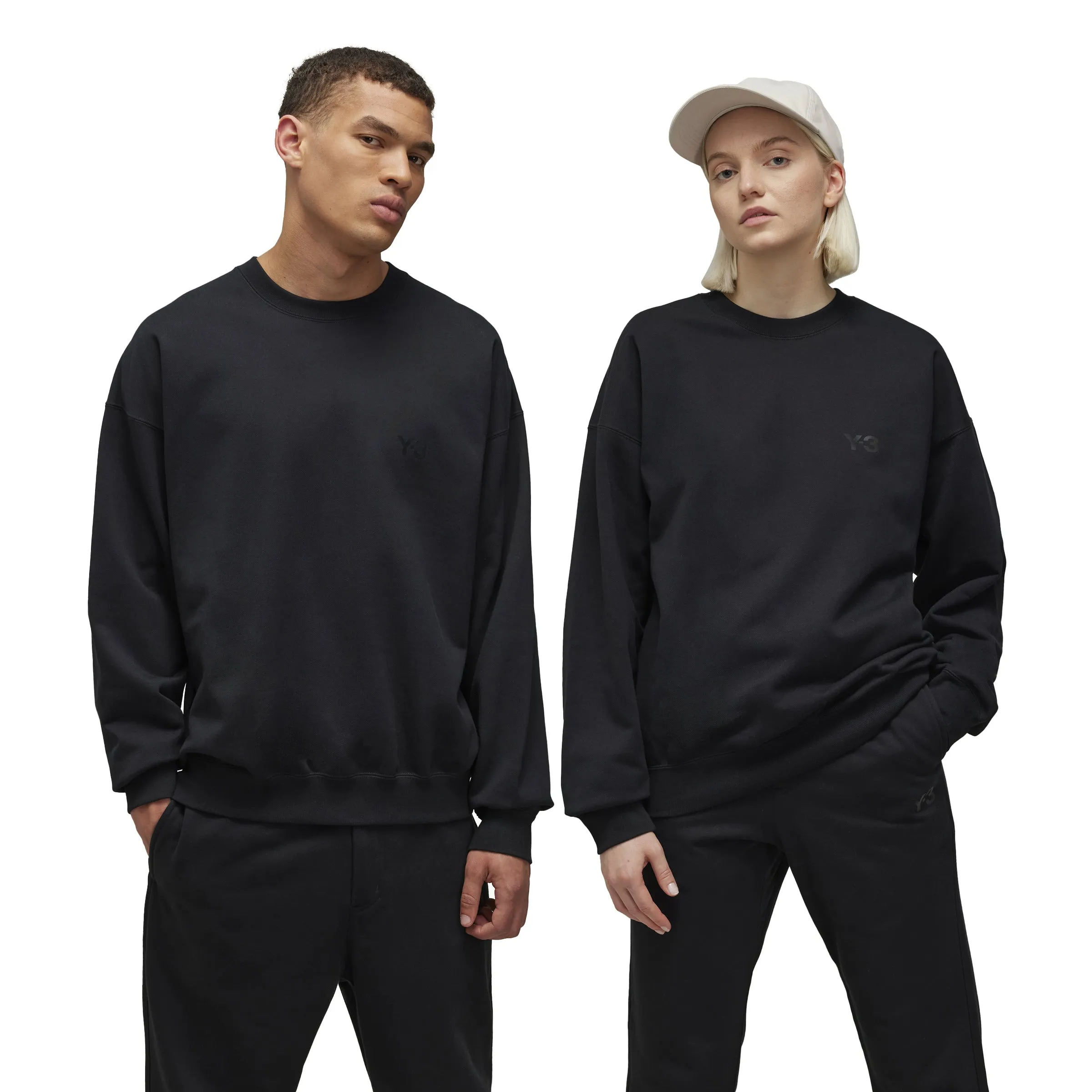 BRUSHED TERRY BLACK CREWNECK