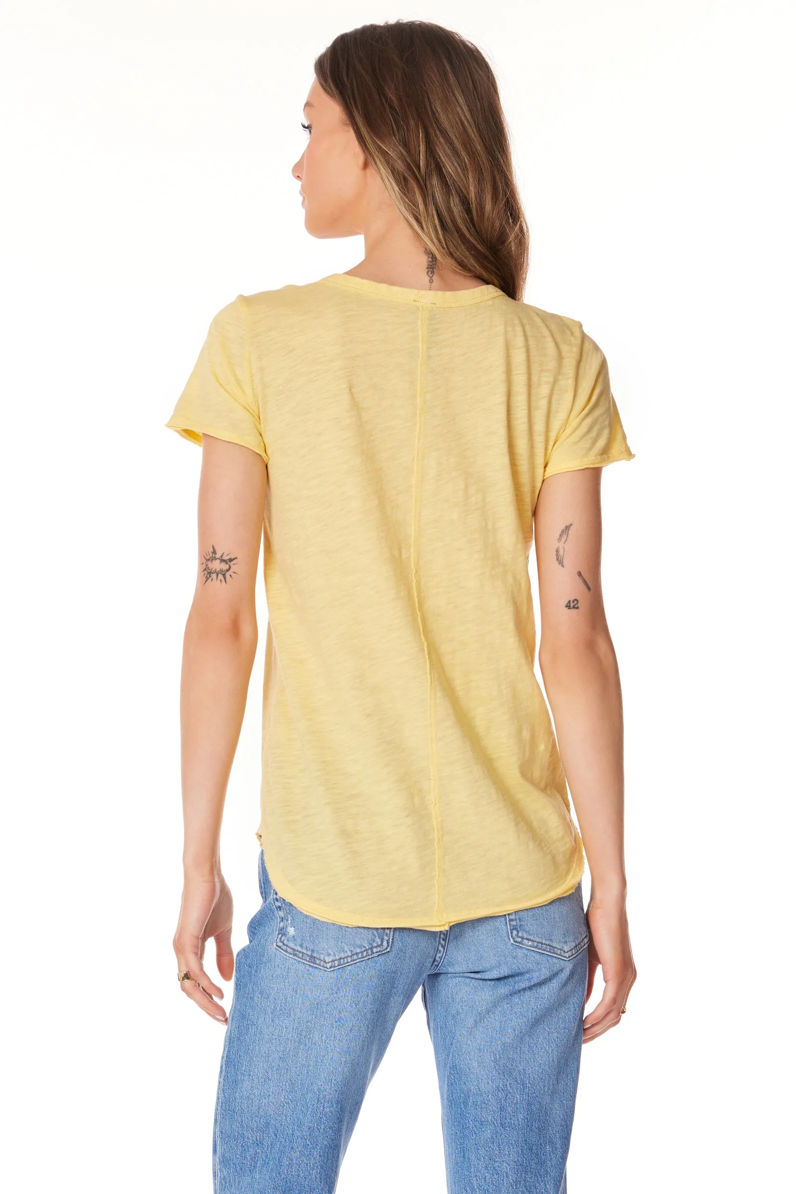 CENTER SEAM SHORT SLEEVE TEE