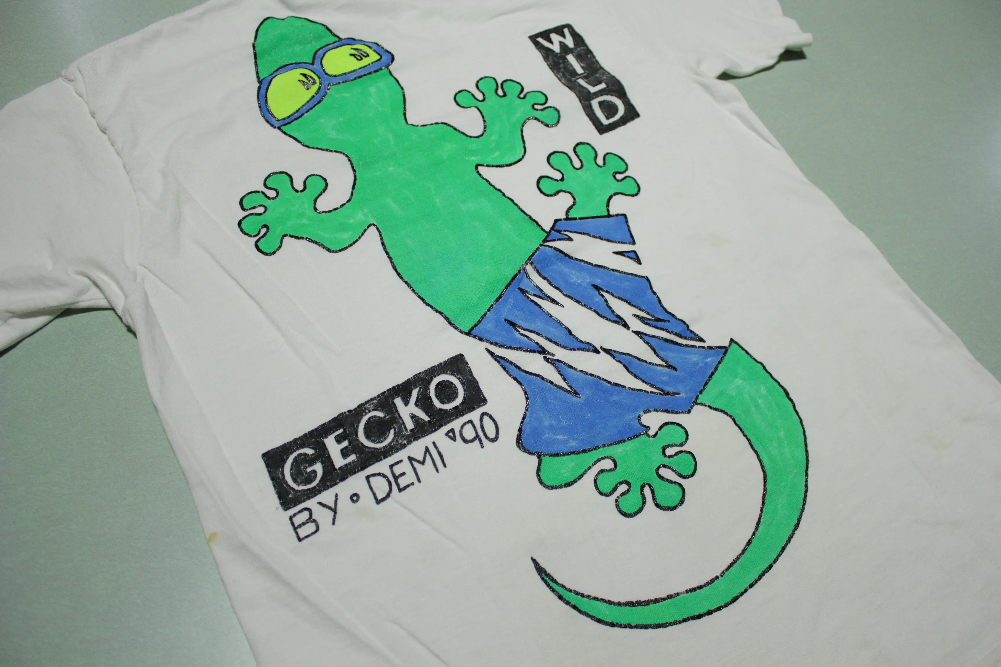 Demi-Ware Gecko Wild Vintage 1990 Custom Handmade T-Shirt