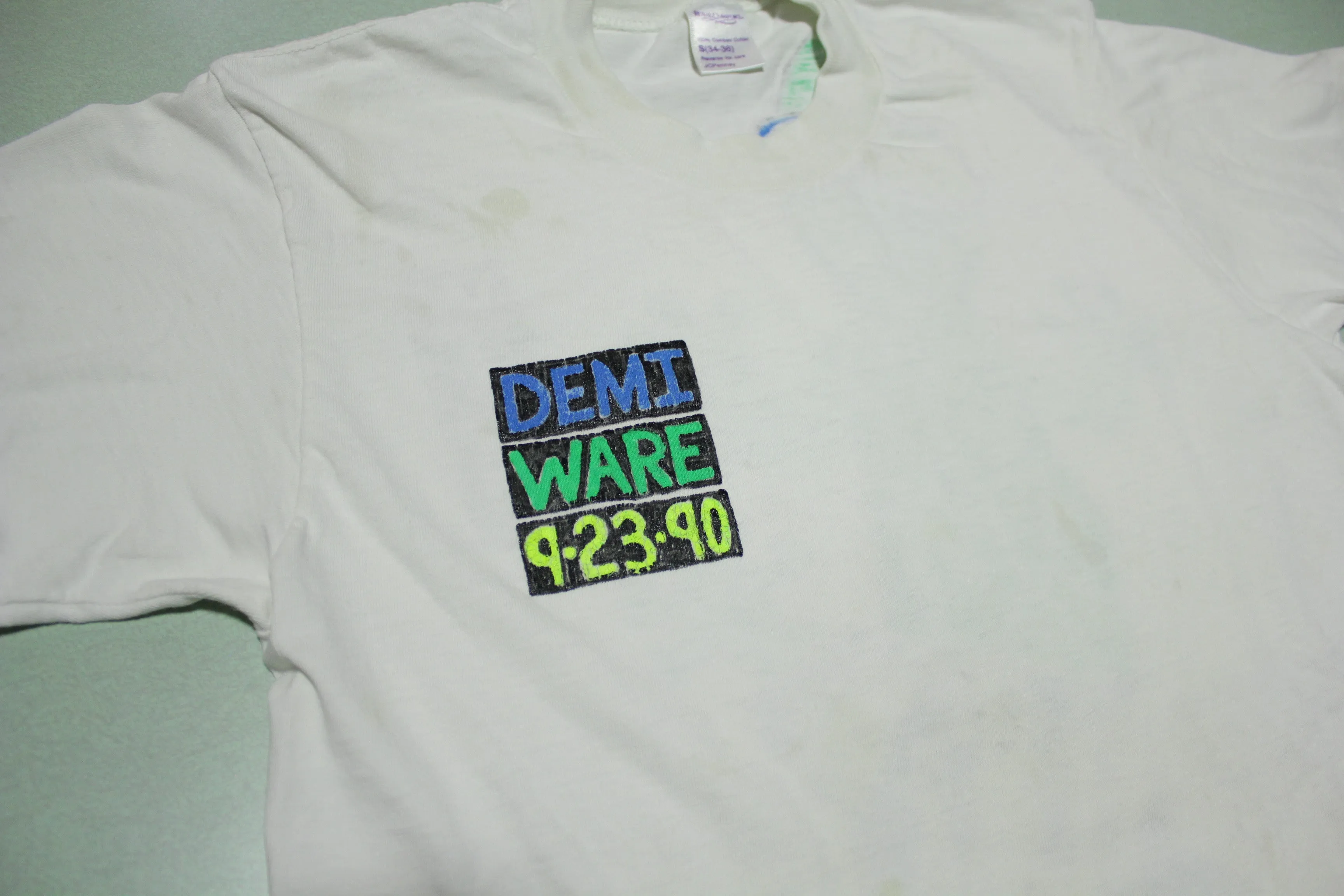 Demi-Ware Gecko Wild Vintage 1990 Custom Handmade T-Shirt