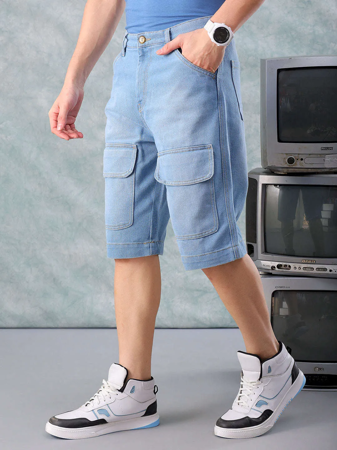 Men Blue Relaxed Fit Solid Denim Cargo Shorts