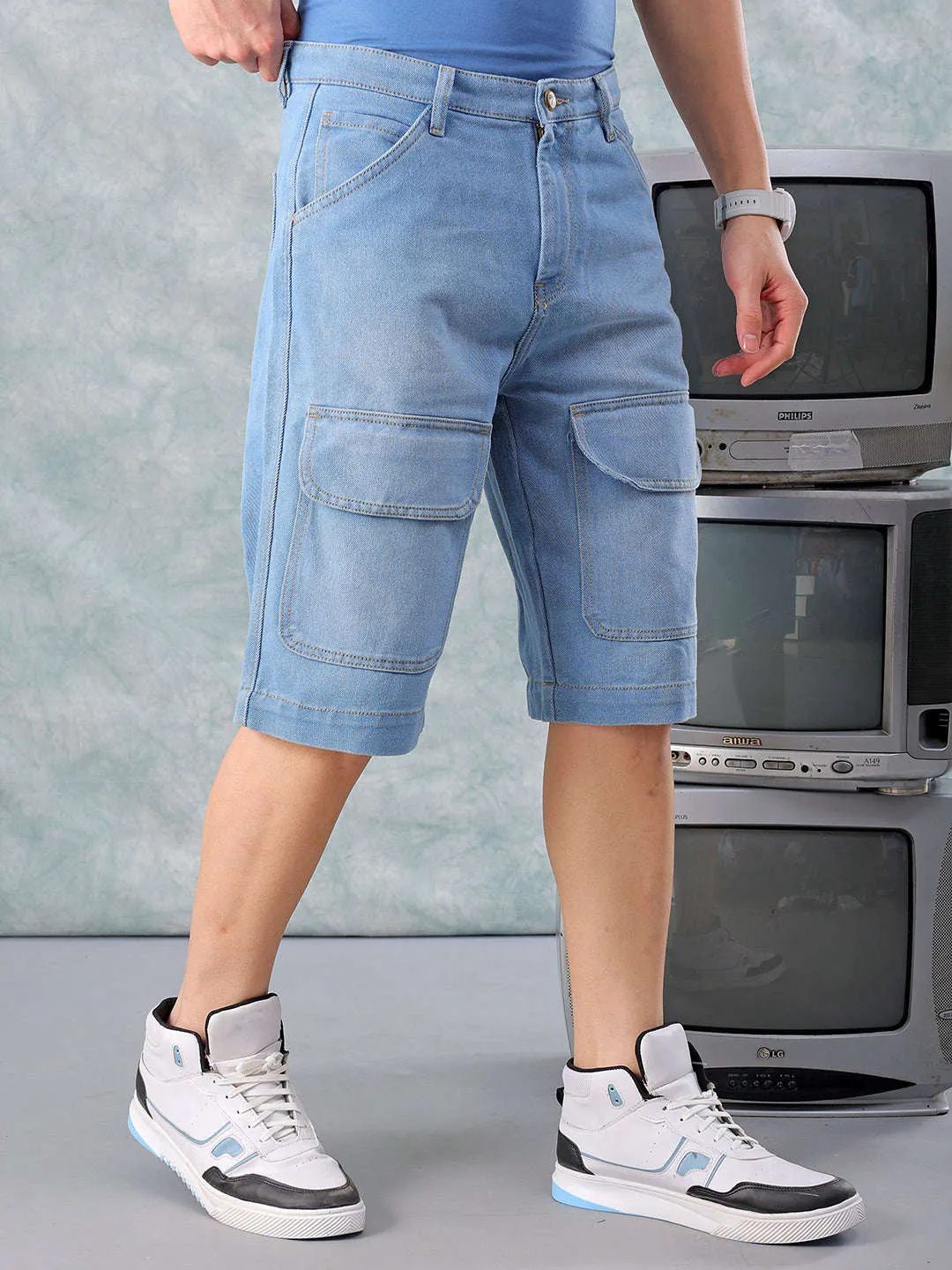 Men Blue Relaxed Fit Solid Denim Cargo Shorts