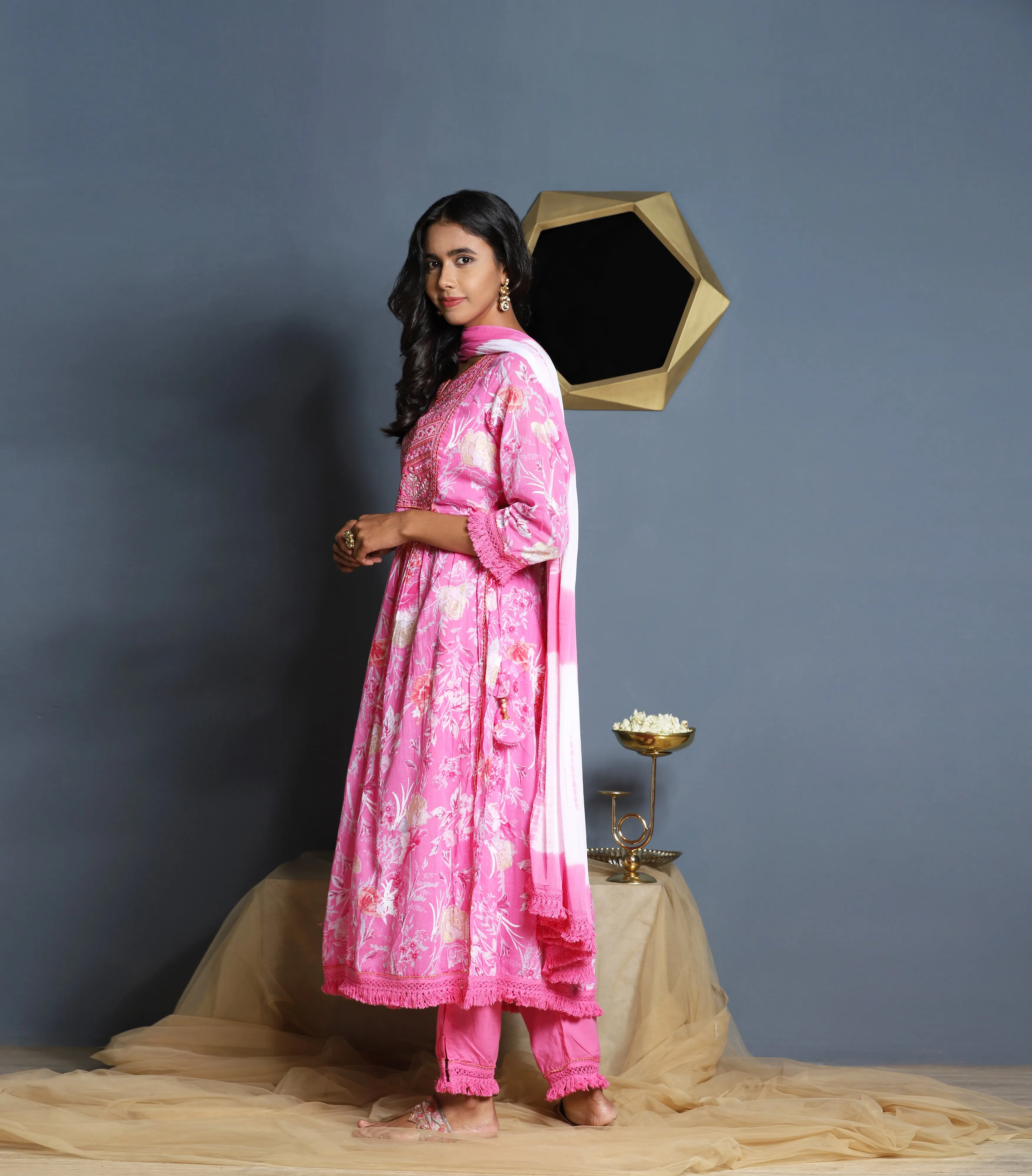 Mul Cotton Kurta with Chiffon Dupatta