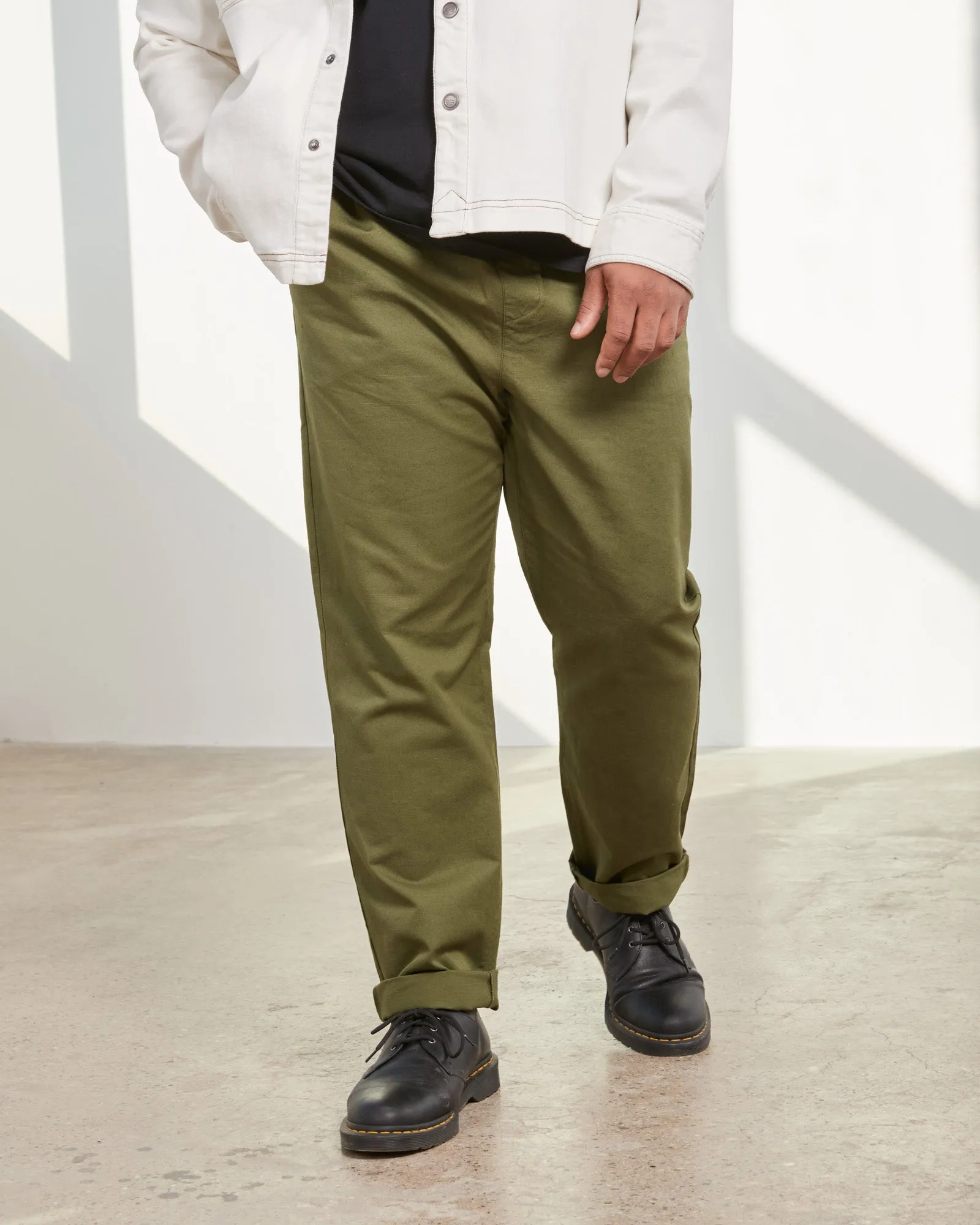 Natural Canvas Pull-On Chino