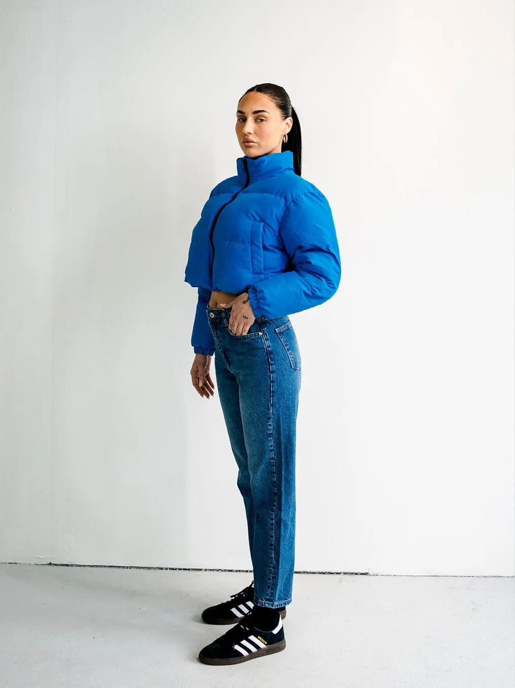 Observer Cropped Puffer Jacket - Royal Blue