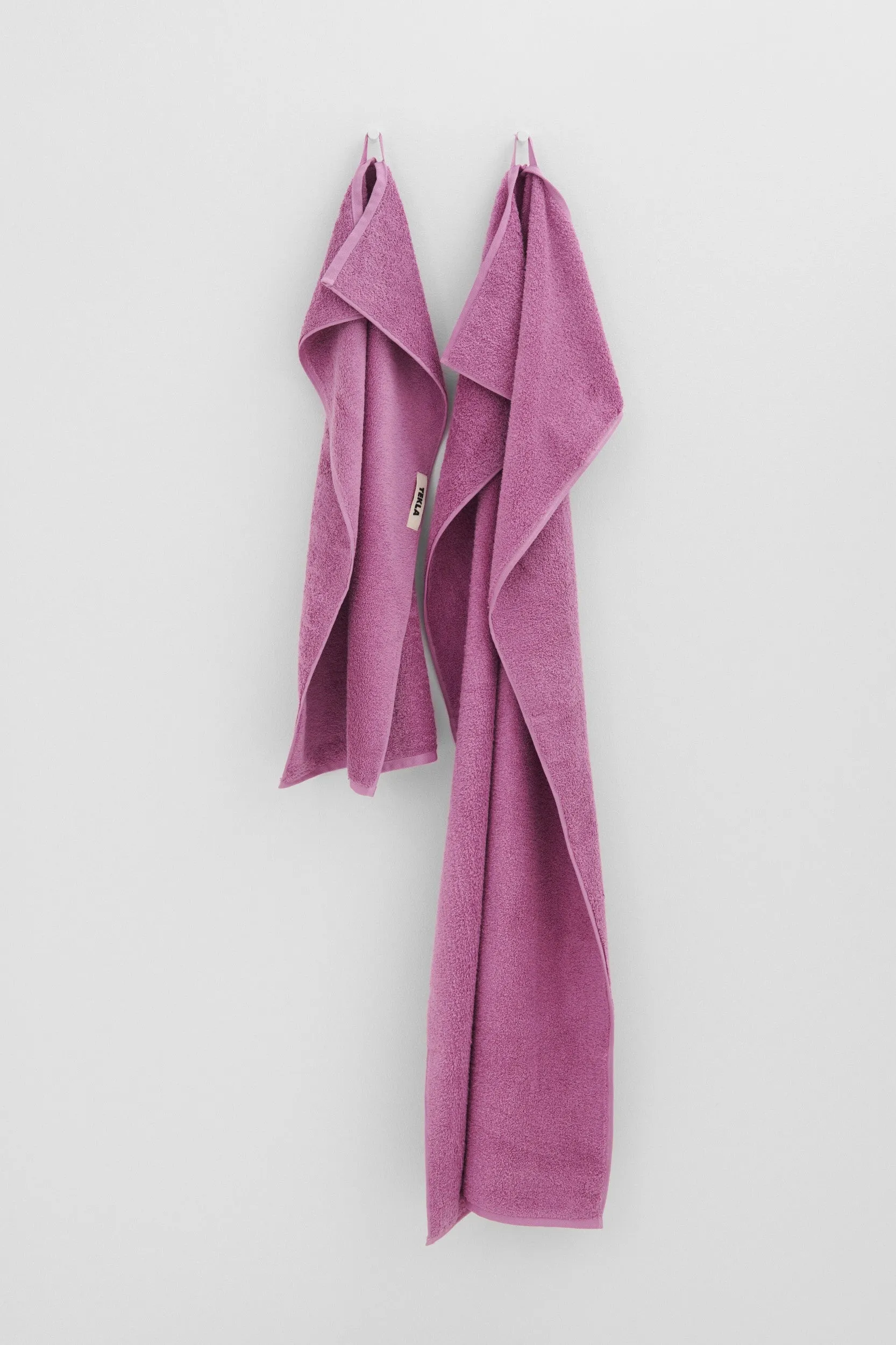 Terry Hand Towel Magenta